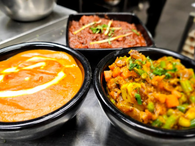 Holi Indian Restaurant photo 2
