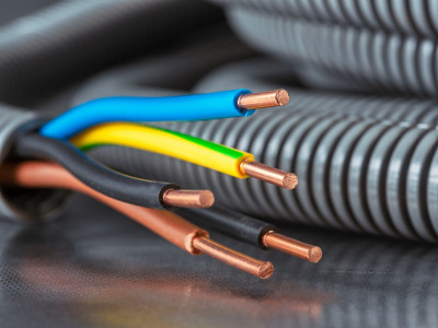 Electrician in Leeds | Local Electrician & Electrical Services Company photo 3