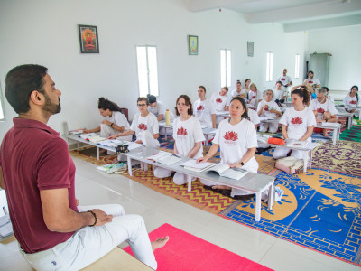 Arhanta Yoga Ashram India photo 7