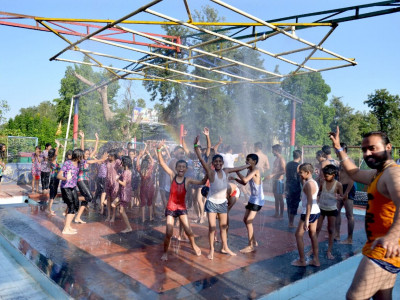 Pink Pearl Resort And Funcity photo 2