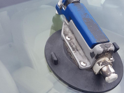 Hi-Tec Windscreens photo 1