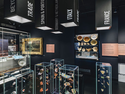 High-impact, Large-Format Display Graphics | Leach photo 8